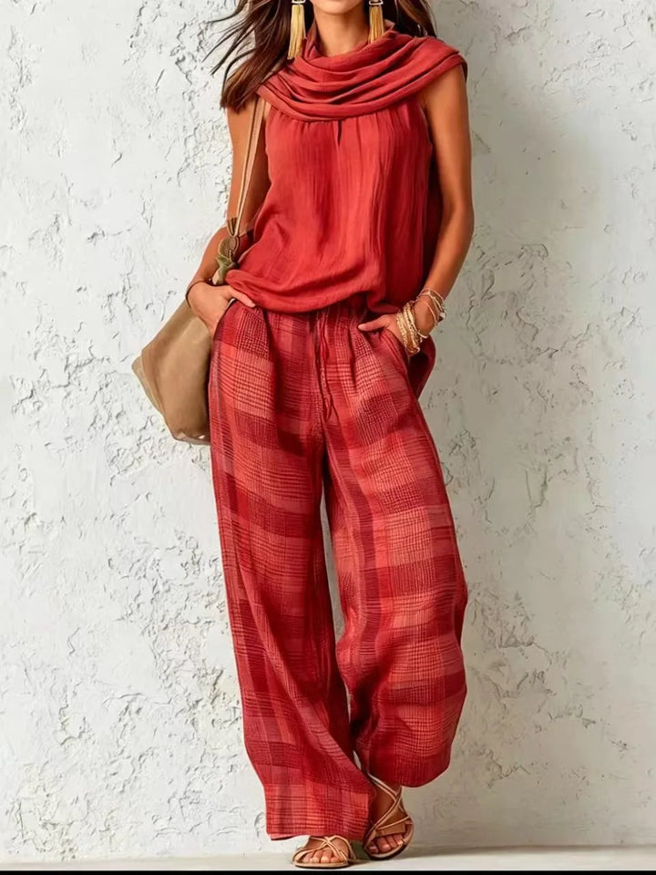 Relaxed Two-Piece Ensemble Featuring a Loose-Fitting Top and Wide-Leg Trousers