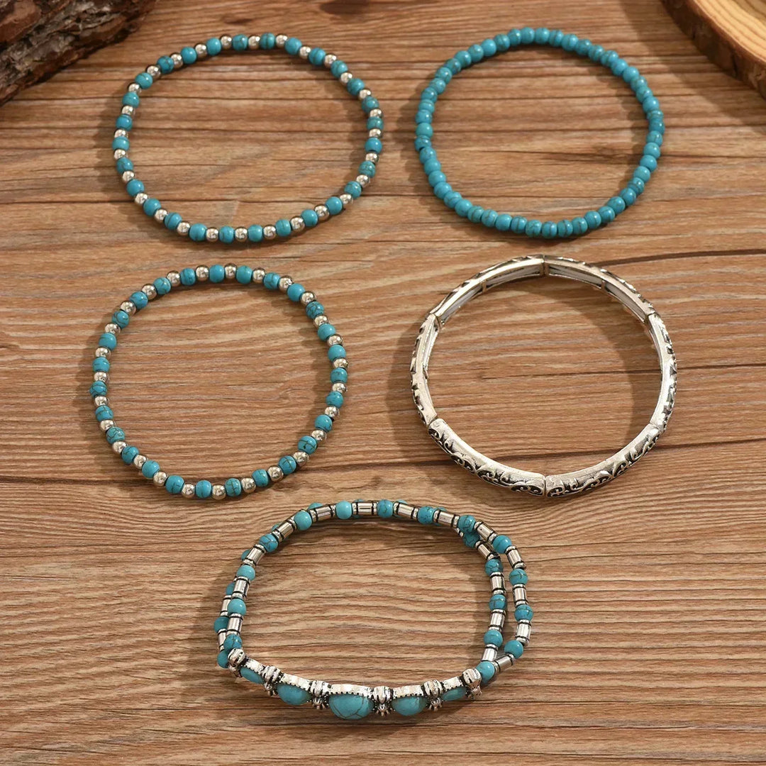 Melania - Bracelet with a Subtle Turquoise Hue