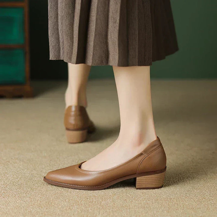 Ella – Shoes with Mid Heel