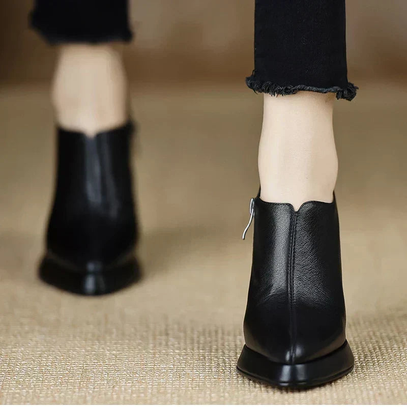 Lina – Stylish High Heels