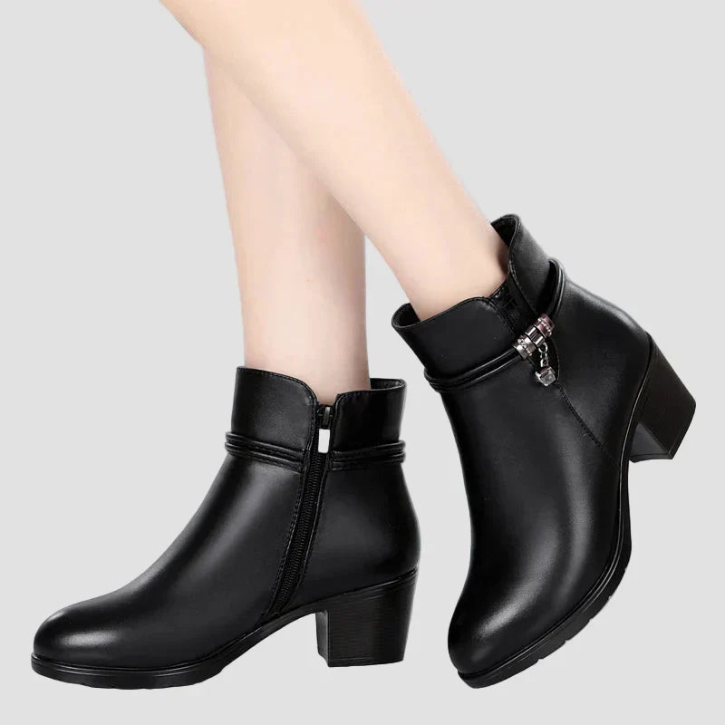 Frederica - Elegant Winter Boots with Zip