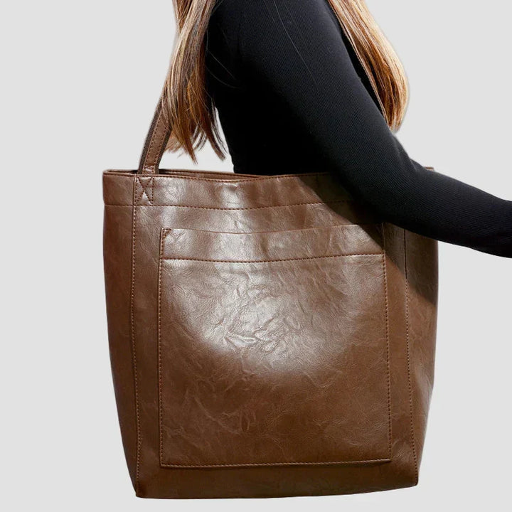 Crete - A Stylish and Practical Shoulder Bag