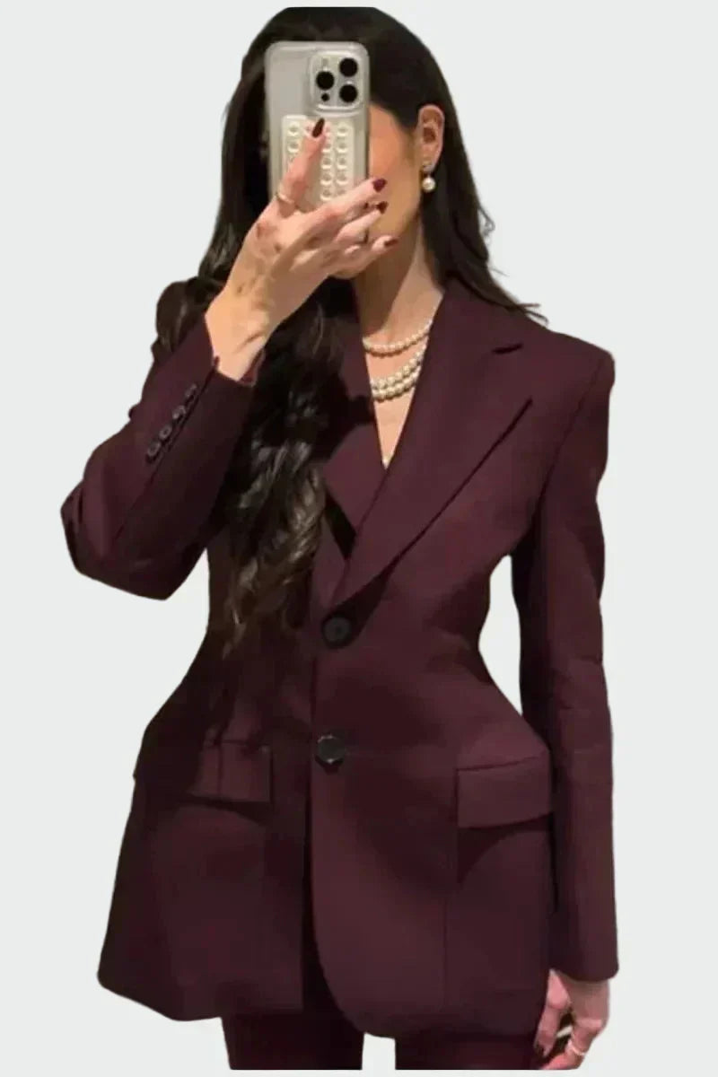 Stylish Blazer with Sophisticated Lines