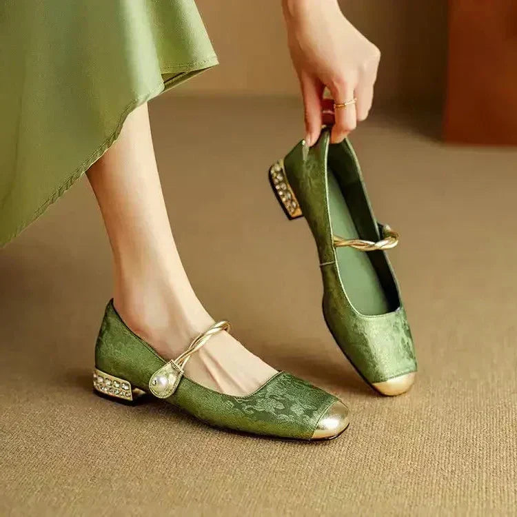 Eirene - Ballet-style Shoes