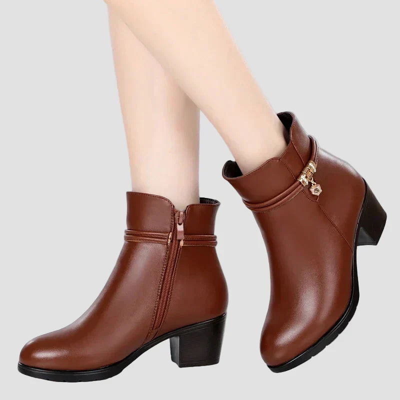 Frederica - Elegant Winter Boots with Zip