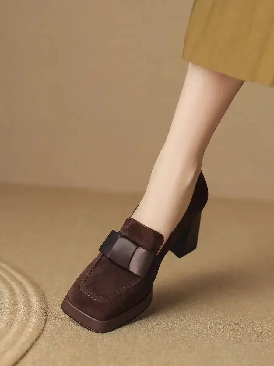 Elegant Brown Moccasins with a Stylish Design