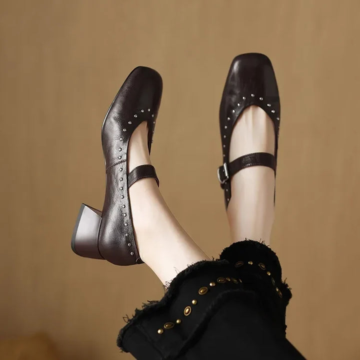 Authentic Leather Court Shoes Elour