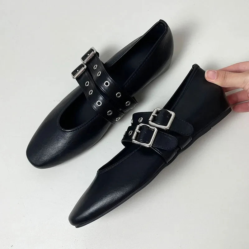 Loxie Mary Jane flats