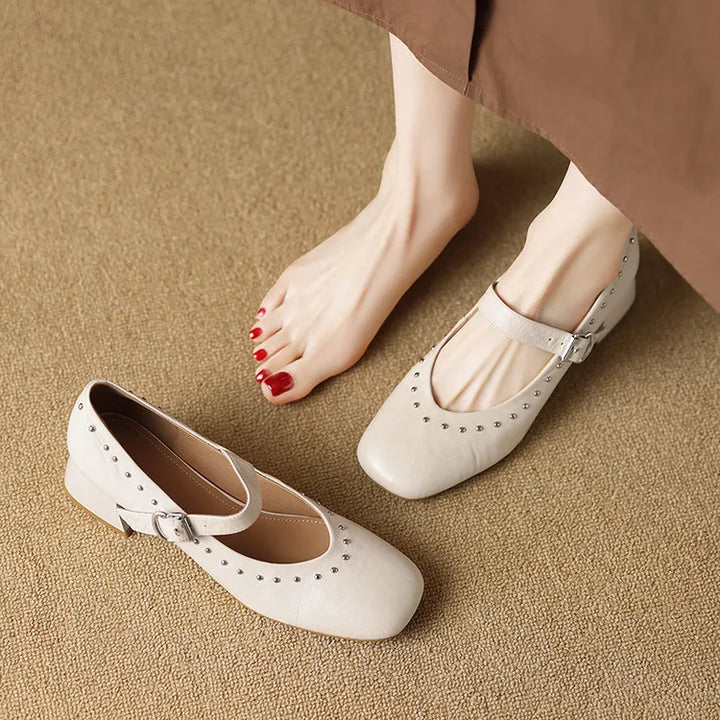 Authentic Leather Court Shoes Elour