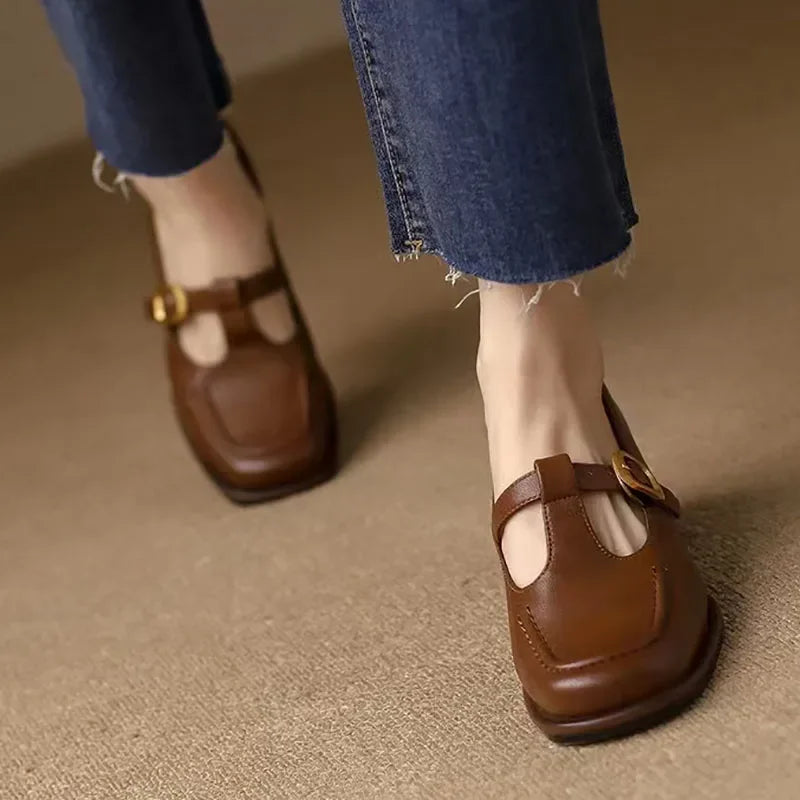 Emilia – Vintage Style T-Steg Shoes