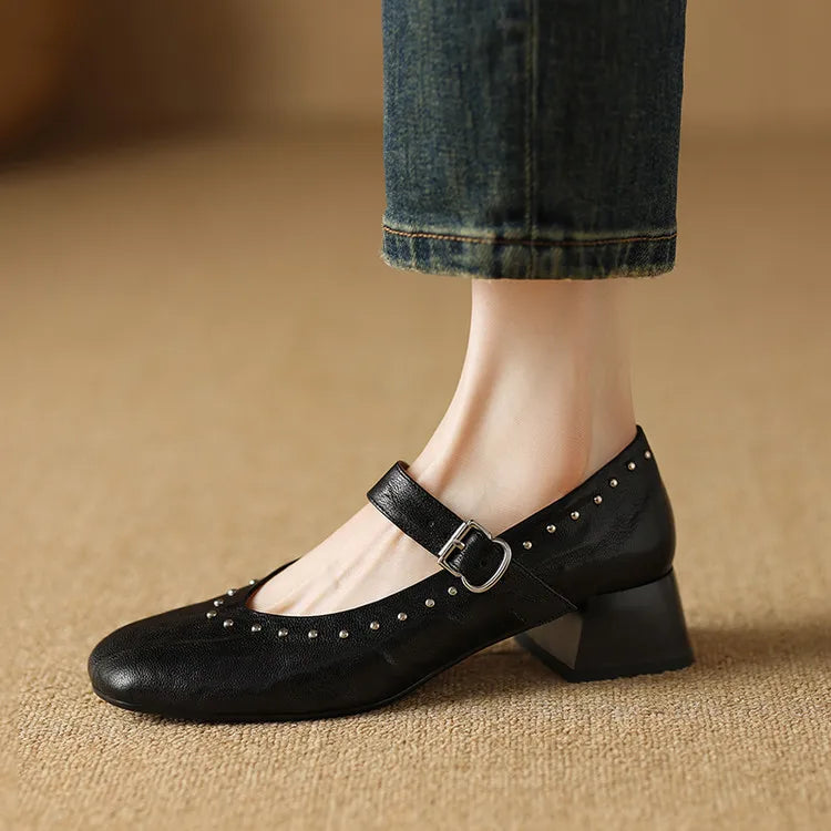Authentic Leather Court Shoes Elour