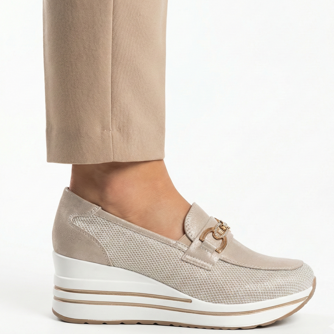 Comfort-Fit Anatomical Loafers with Supportive Heel