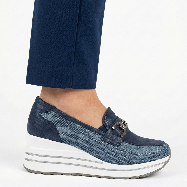 Comfort-Fit Anatomical Loafers with Supportive Heel