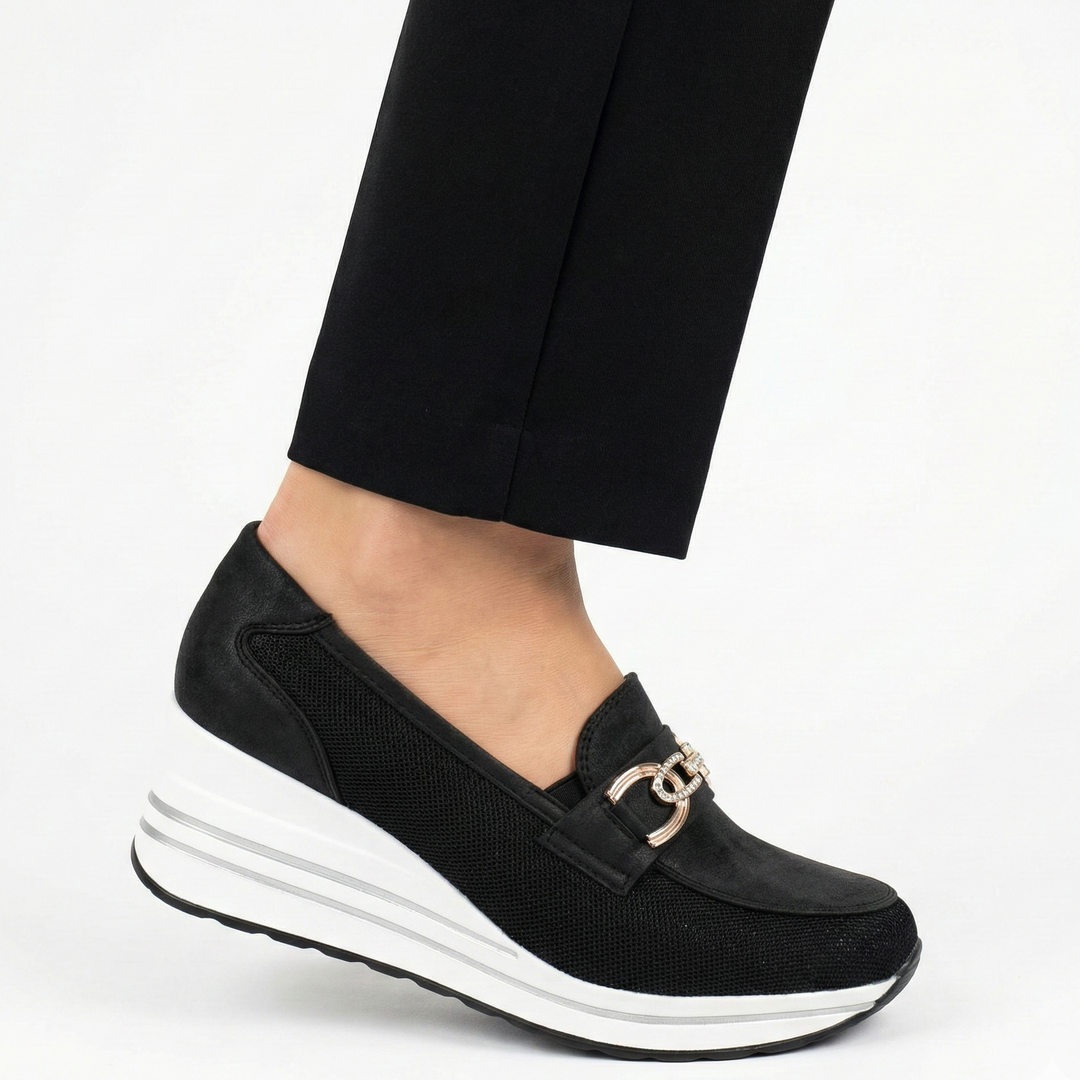 Comfort-Fit Anatomical Loafers with Supportive Heel