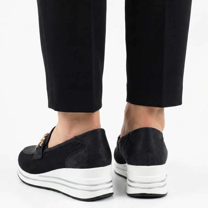 Comfort-Fit Anatomical Loafers with Supportive Heel