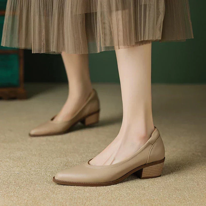 Ella – Shoes with Mid Heel