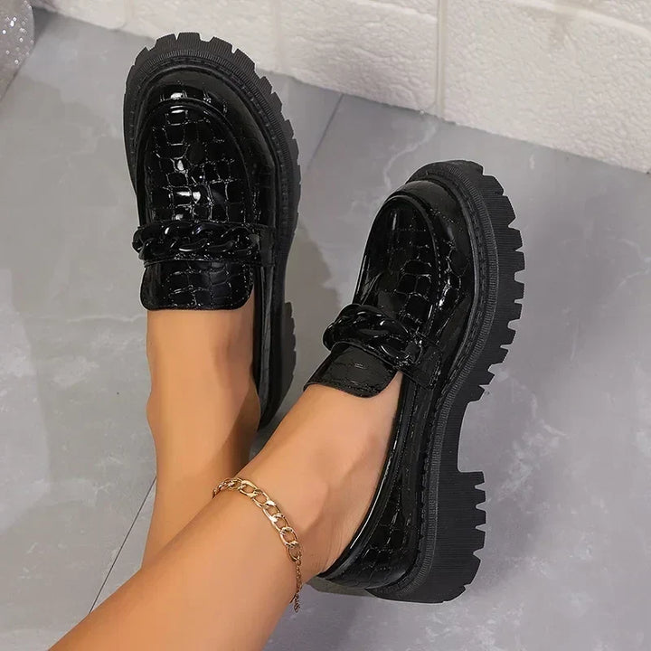 Crocodile-Patterned Black Patent Leather Moccasins