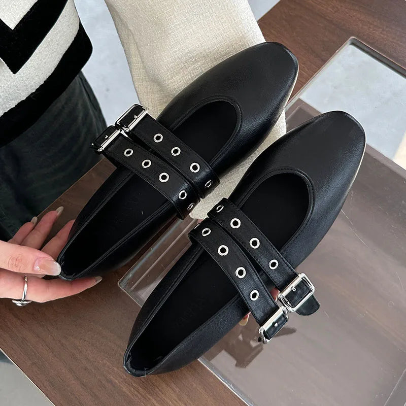 Loxie Mary Jane flats