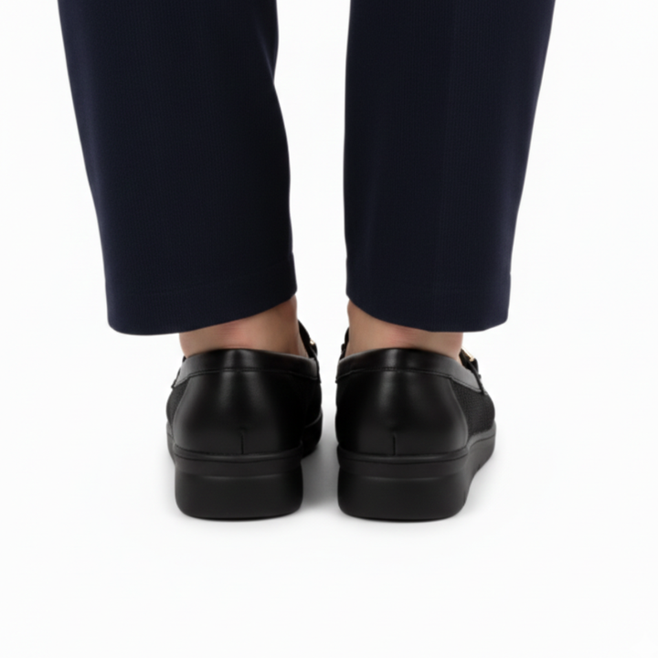 Simona | Versatile Women's Moccasins for Any Occasion
