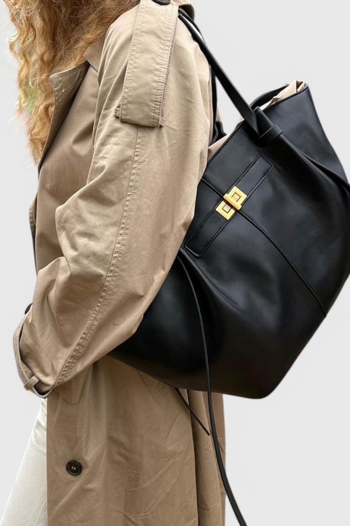 Clio Bag with Classic Structure