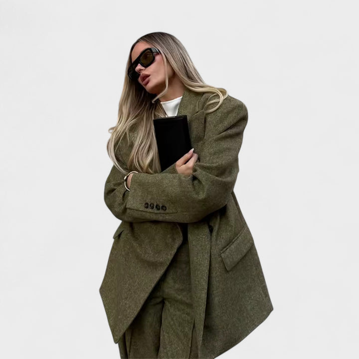 Ana - Stylish Urban Set