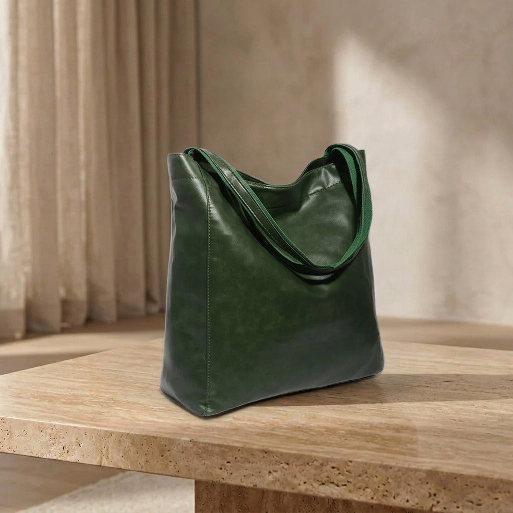 Crete - A Stylish and Practical Shoulder Bag