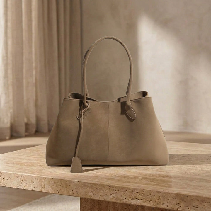 Nausicaa - Maxi bag with refined design and spacious capacity