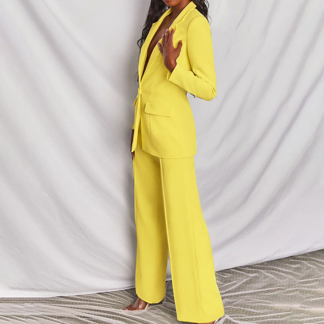 Lara - Elegant Blazer with Trousers