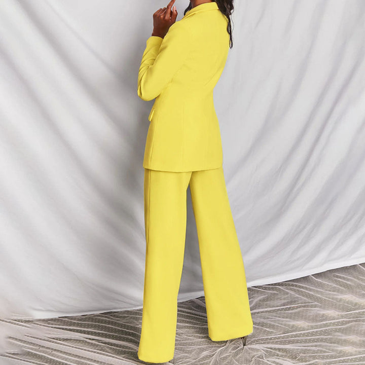 Lara - Elegant Blazer with Trousers