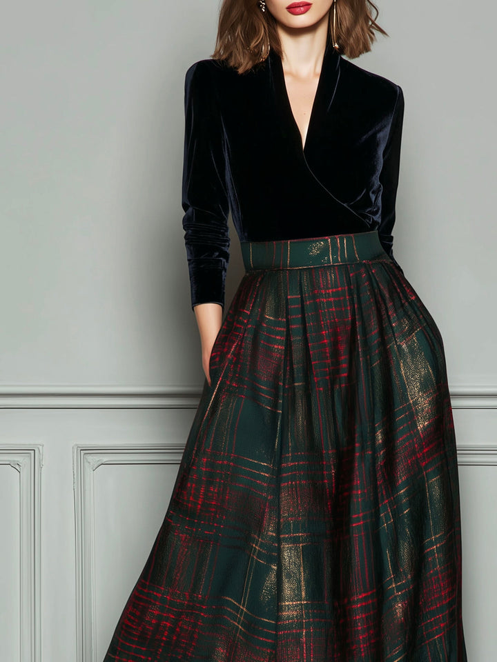 Chic High-Waisted Velvet Evening Gown with Checkered Design and Flared Skirt
