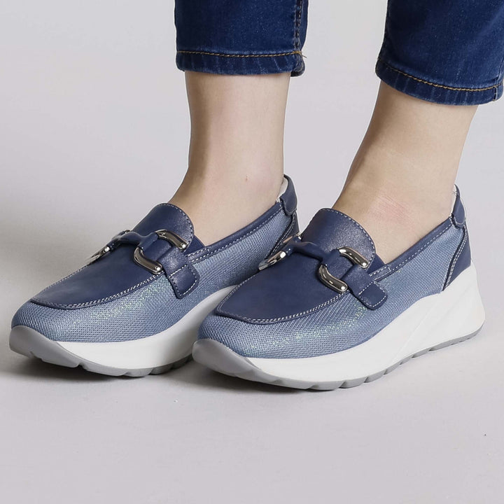 Comfortable Platform Black Loafers