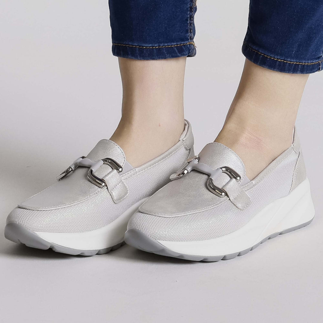 Comfortable Platform Black Loafers