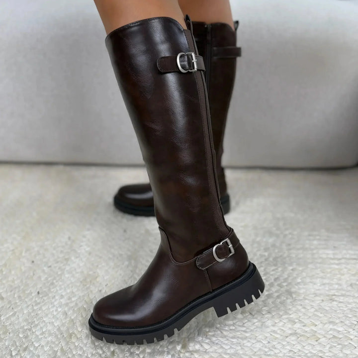 High-Design Elastic Boots with Dual Fastening