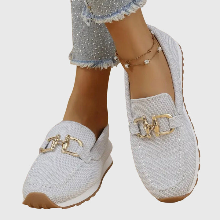 Cozy Sports Sneakers with a Soft, Cushioned Sole