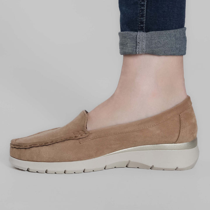 Seven-Color Platform Moccasins