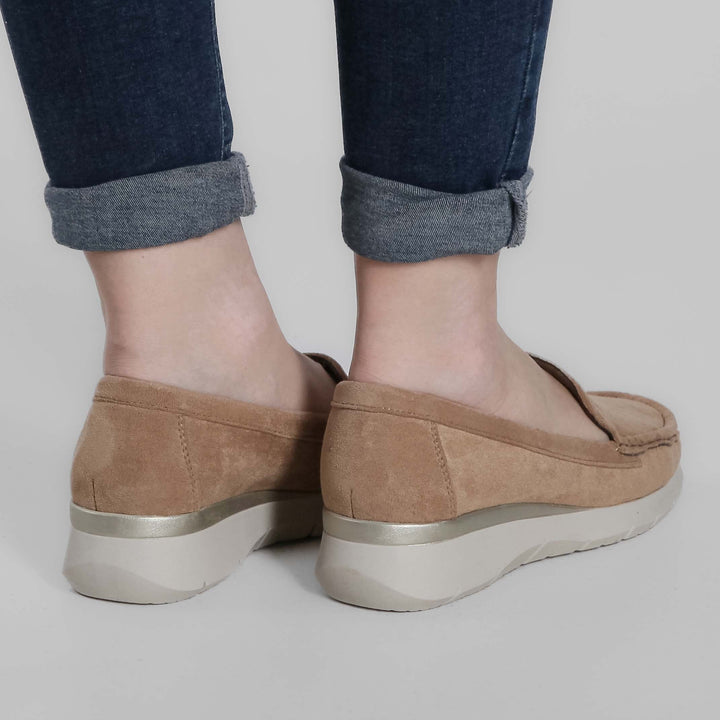 Seven-Color Platform Moccasins