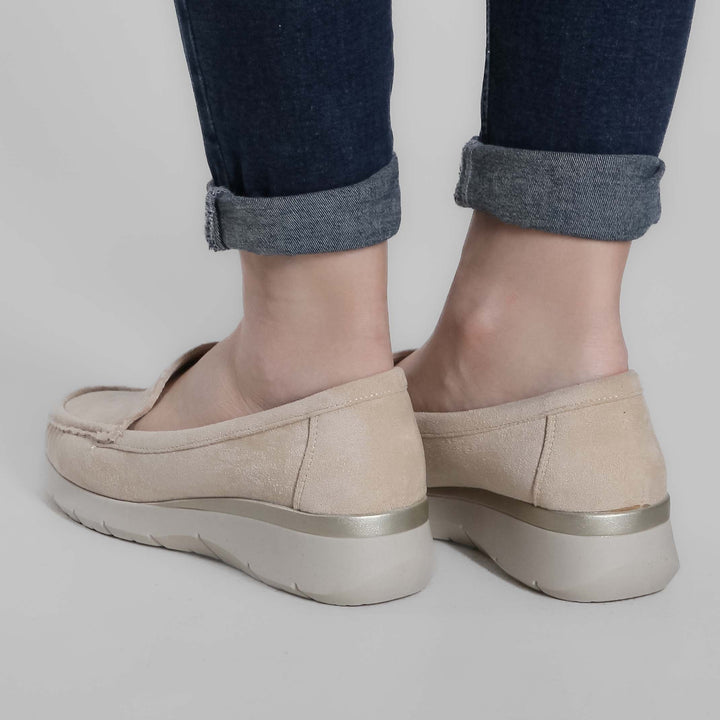 Seven-Color Platform Moccasins
