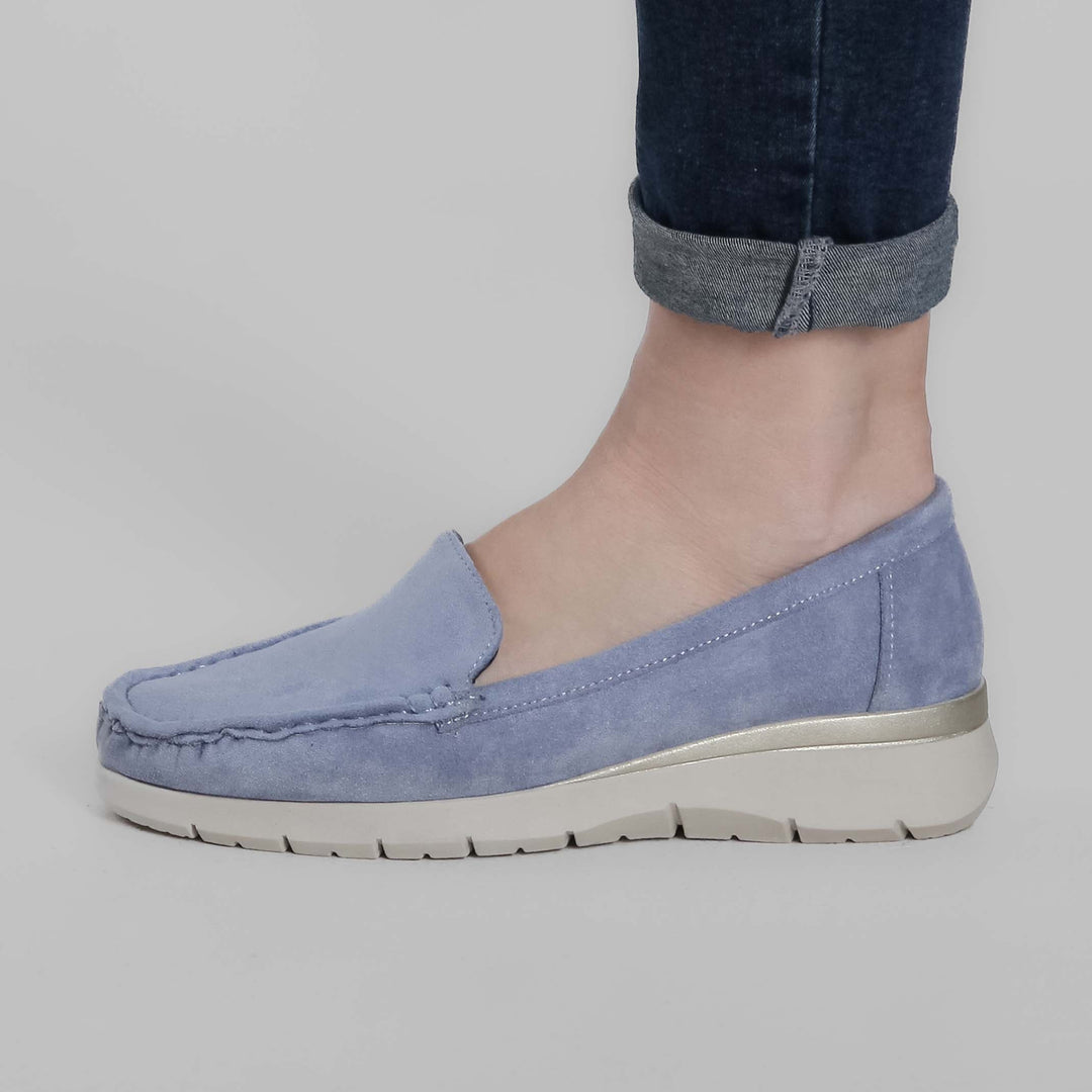 Seven-Color Platform Moccasins