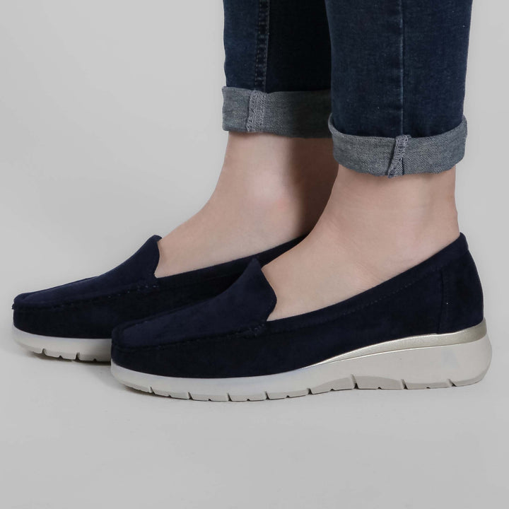 Seven-Color Platform Moccasins