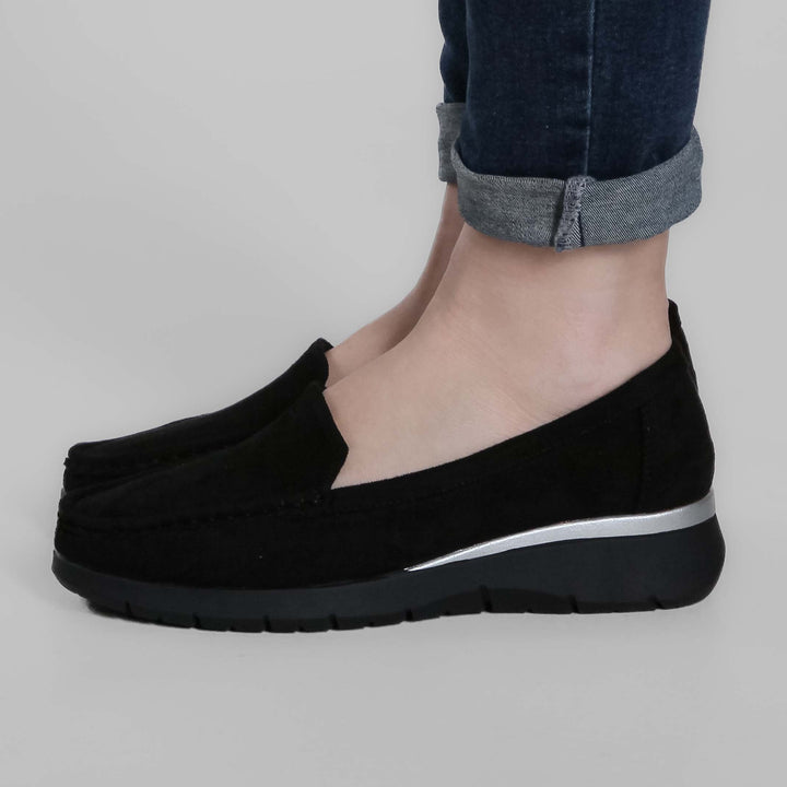 Seven-Color Platform Moccasins