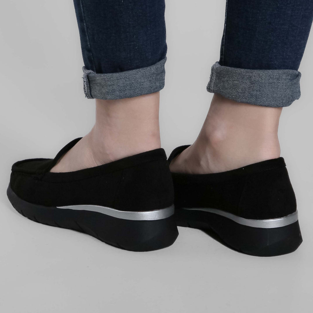 Seven-Color Platform Moccasins