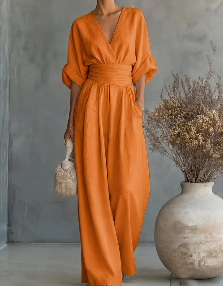 Daniella - Elegant top with V neckline and wide trousers