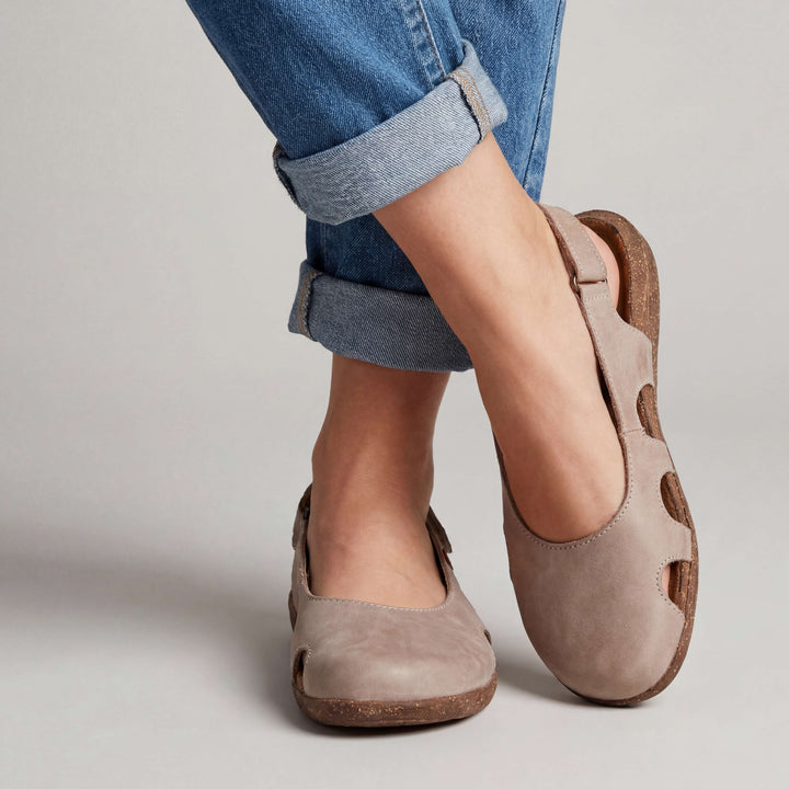 Deborah Comfort Step Sandals