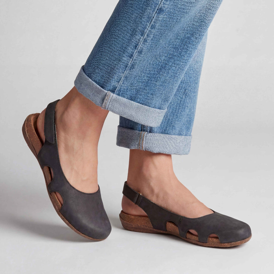 Deborah Comfort Step Sandals