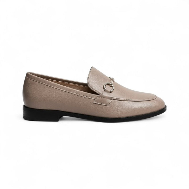 Stylish Loafers with Silver Accents for Ultimate Comfort