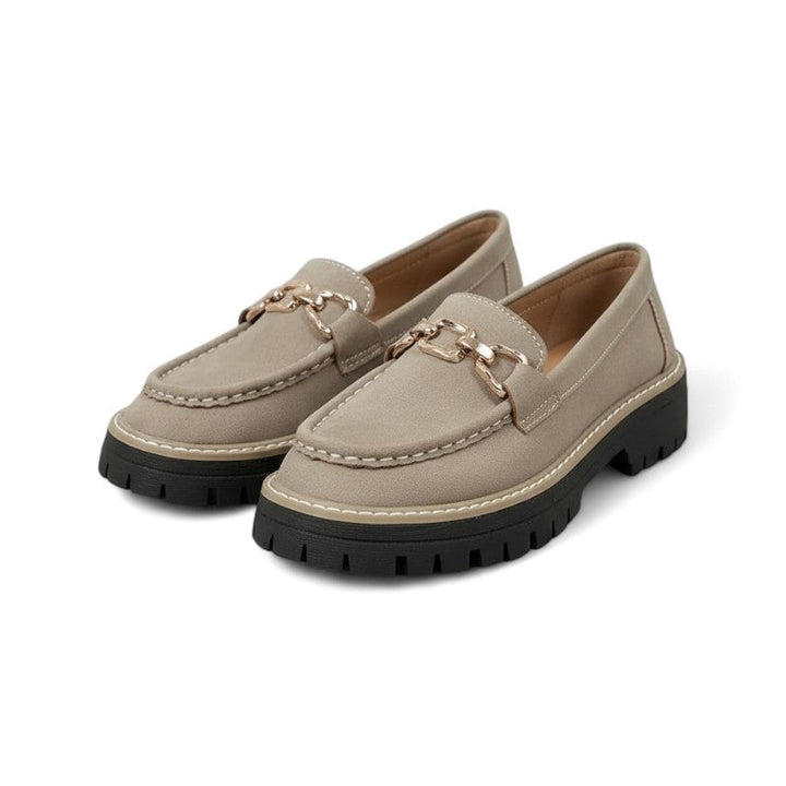 Mass-Produced Moccasins Featuring Gold Chain Accents