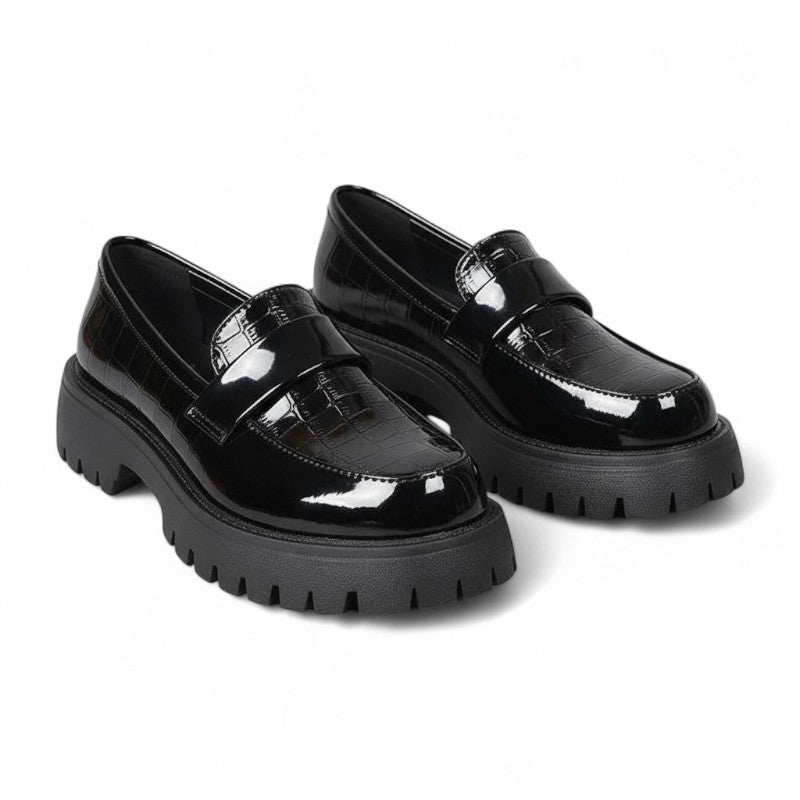 Crocodile-Effect Lacquered Loafers Available in Three Colors