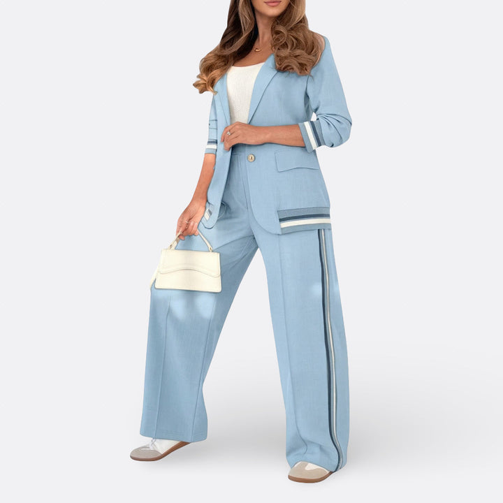Clara - Stylish Everyday Outfit