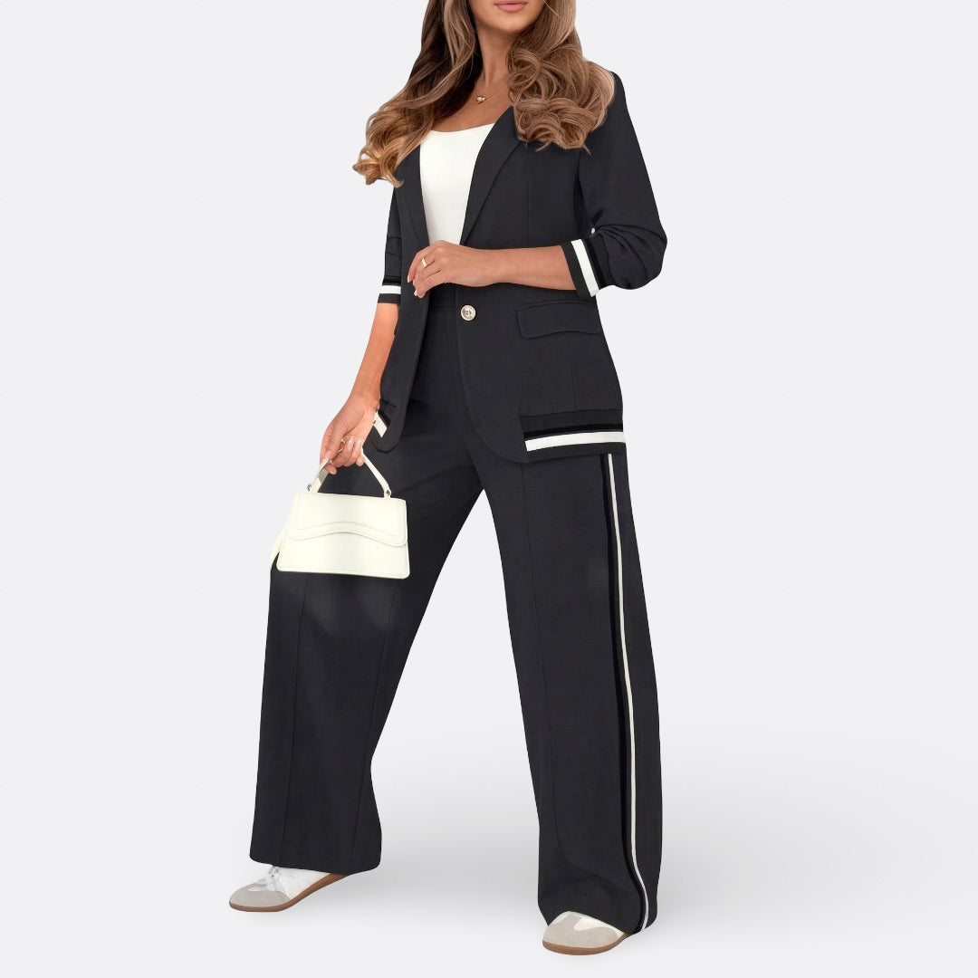 Clara - Stylish Everyday Outfit