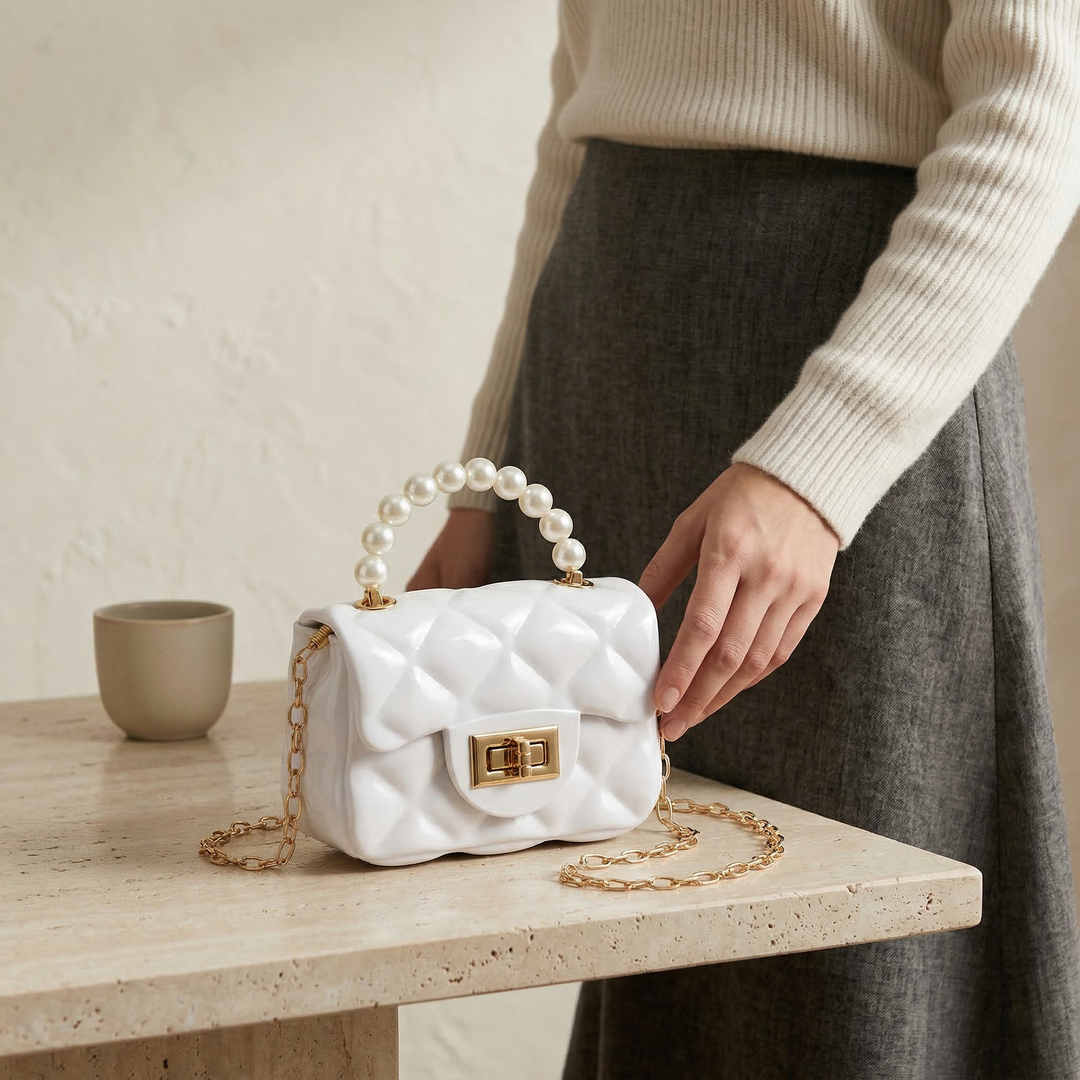 Novera | Compact Shoulder Bag